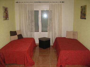 1. Zimmer im Untergescho�