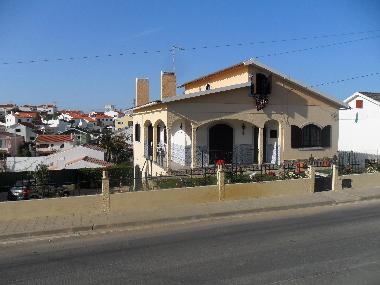 Ferienhaus in ERICEIRA (Grande Lisboa) oder Ferienwohnung oder Ferienhaus