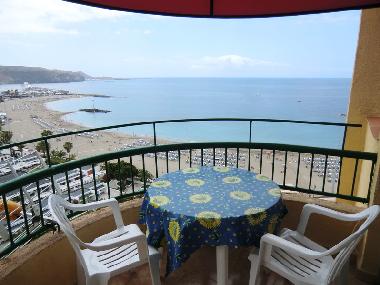 Blakon mit Gartenm�beln 