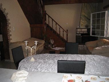 Wohnzimmer und Innentreppe