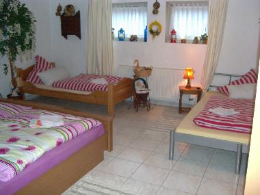 4 Bett Zimmer