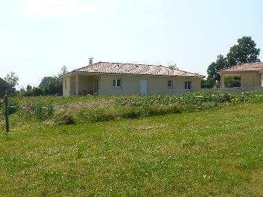 Ferienhaus in YTRAC (Cantal) oder Ferienwohnung oder Ferienhaus