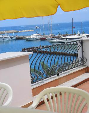 Ferienhaus in Casamicciola Terme (Napoli) oder Ferienwohnung oder Ferienhaus