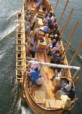 Nachgebautes R�merschiff auf der Mosel