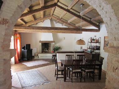 Wohnzimmer mit Essecke