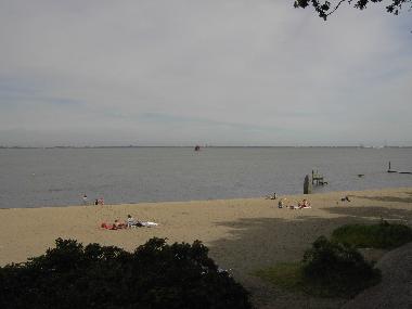 Strand/Hundestrand am alten Kurhaus