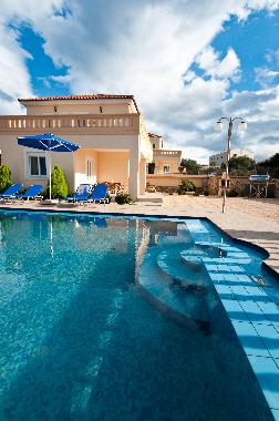 Villa in Chania (Chania) oder Ferienwohnung oder Ferienhaus