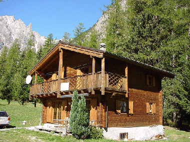 Ferienhaus in Praz de Fort (Martigny) oder Ferienwohnung oder Ferienhaus