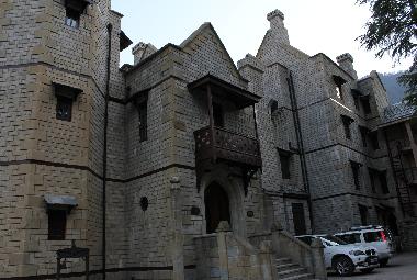 Schloss / Burg in Manali (Himachal Pradesh) oder Ferienwohnung oder Ferienhaus