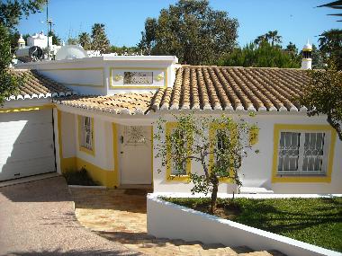 Villa in Guia  (Algarve) oder Ferienwohnung oder Ferienhaus