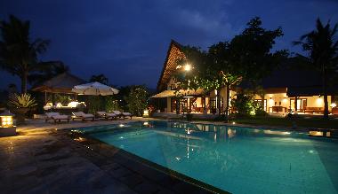 Villa in Dencarik (Bali) oder Ferienwohnung oder Ferienhaus