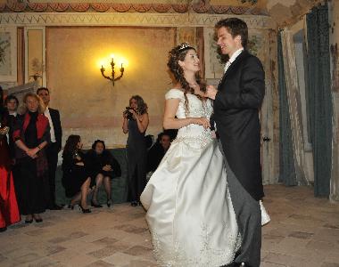 Schloss / Burg in Pievebovigliana (Macerata) oder Ferienwohnung oder Ferienhaus