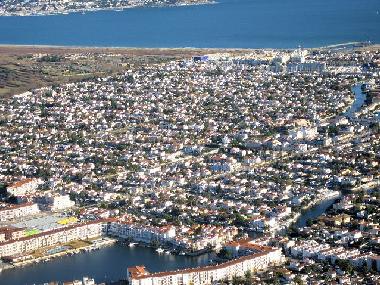 Villa in Empuriabrava (Girona) oder Ferienwohnung oder Ferienhaus