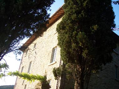 Schloss / Burg in Pievebovigliana (Macerata) oder Ferienwohnung oder Ferienhaus