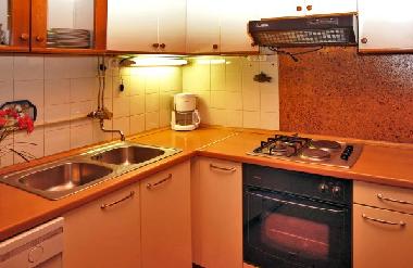 Ferienhaus in Makarska (Splitsko-Dalmatinska) oder Ferienwohnung oder Ferienhaus