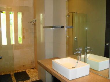 Villa in Kerobokan (Bali) oder Ferienwohnung oder Ferienhaus