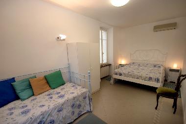 Ferienhaus in Imperia (Imperia) oder Ferienwohnung oder Ferienhaus