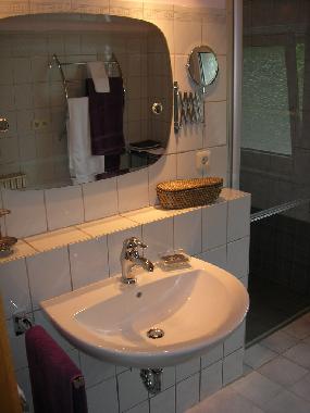 Ferienwohnung in Wermelskirchen (Bergisches Land) oder Ferienwohnung oder Ferienhaus