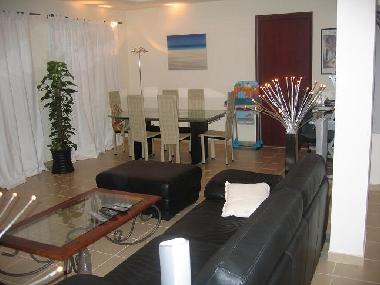 Villa in Dubai (Dubayy) oder Ferienwohnung oder Ferienhaus