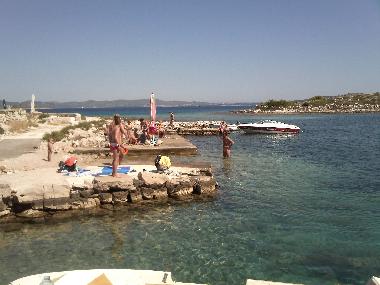 Ferienhaus in Kaprije (Sibensko-Kninska) oder Ferienwohnung oder Ferienhaus