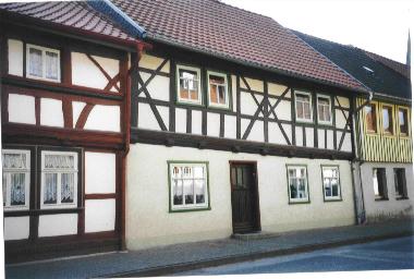 Fachwerkcharakter/ Stra�enansicht
