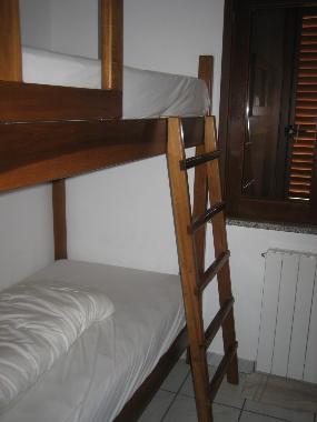Kinderzimmer mit Hochbett
