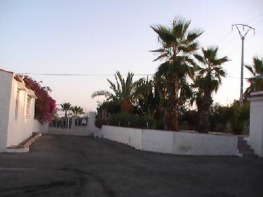 gro�z�giges Parking