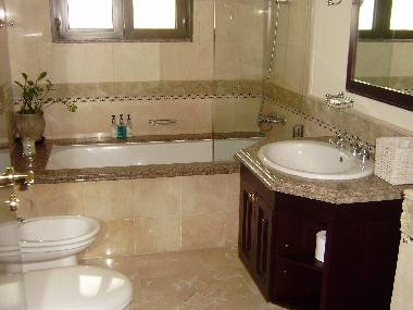 Ferienhaus in Frond F (Dubayy) oder Ferienwohnung oder Ferienhaus