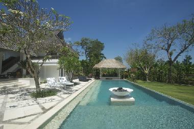 Villa in Kerobokan (Bali) oder Ferienwohnung oder Ferienhaus