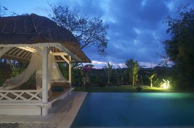 Villa in Kerobokan (Bali) oder Ferienwohnung oder Ferienhaus