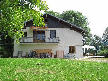 Ferienhaus in DULLIN (Savoie) oder Ferienwohnung oder Ferienhaus