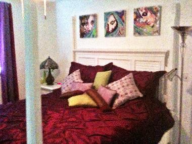 Himmelbett im Masterbedroom mit orthopdischen Float-Matratzen, King-Size