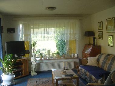 Wohnzimmer mit Blick auf den Deich