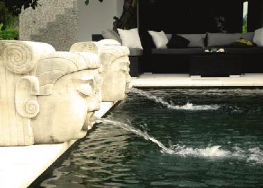 Villa in Dencarik (Bali) oder Ferienwohnung oder Ferienhaus