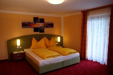 4-Bett-Zimmer im OG (mit Hochbett)