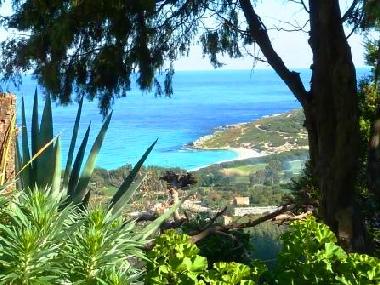 Aussicht vom Garten auf Bodri -Plage