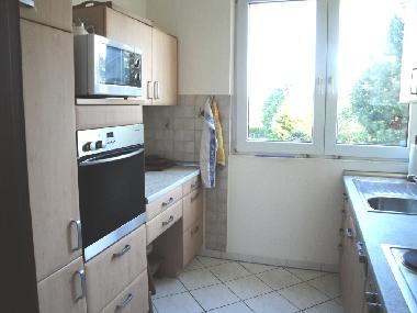 K�che (Miele-Einbauk�che, mit s�mtl. Ger�ten ausgestattet)