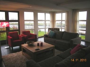 Villa in Sneek/Offingawier (Friesland) oder Ferienwohnung oder Ferienhaus