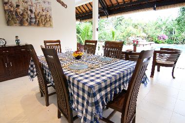 Villa in Dencarik (Bali) oder Ferienwohnung oder Ferienhaus
