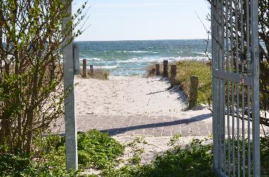 Ferienwohnung in Seebad Breege Juliusruh (Ostsee-Inseln) oder Ferienwohnung oder Ferienhaus
