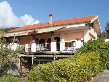 Ferienhaus in Pioppi (Salerno) oder Ferienwohnung oder Ferienhaus