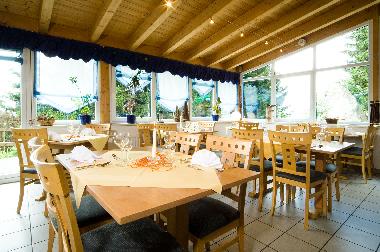 Restaurant mit Wintergarten