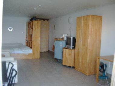 Eines unserer Apartments mit viel Platz f�r junggebliebene G�ste, da der Bett-Einsprung vom Fu�ende 