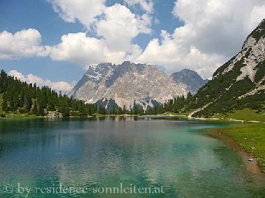 Zugspitze und Seebensee