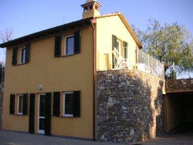Villa in Diano Castello (Imperia) oder Ferienwohnung oder Ferienhaus