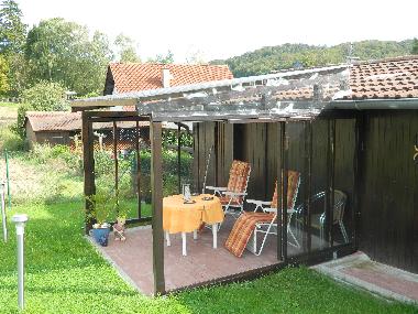 �berdachte Terrasse Wohnung Lahtalblick