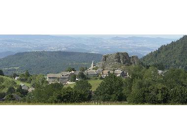 Queyrires in seiner Umgebung