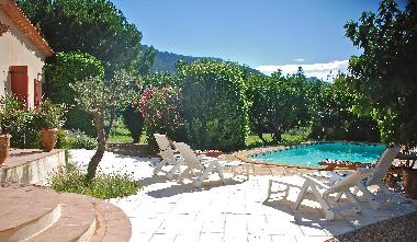 Ferienhaus in AUPS (Var) oder Ferienwohnung oder Ferienhaus