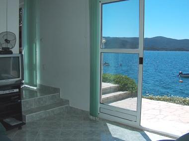 Villa in Komarna (Dubrovacko-Neretvanska) oder Ferienwohnung oder Ferienhaus