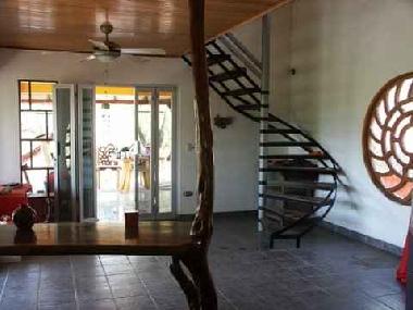 Blick aus der K�che Richtung Terrasse